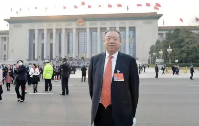 全國人大代表、寶泰隆董事長焦云帶來5份建言，建議對東北企業(yè)開啟上市“綠色通道”